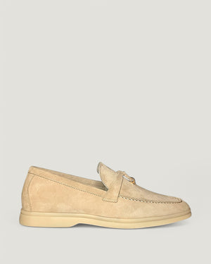 Klassische Amulett Loafer Damen